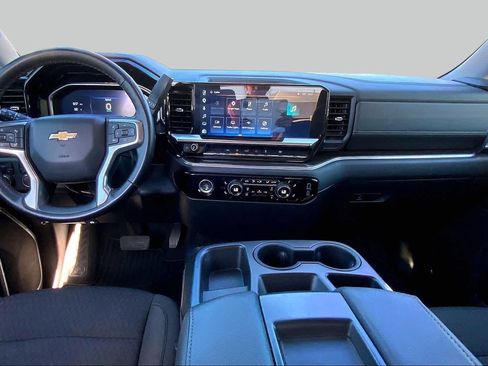 Used 2023 Chevrolet Silverado 1500 LT AWD/4WD image 14