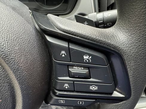 Used 2024 Subaru Crosstrek 2.0i Premium AWD/4WD image 15