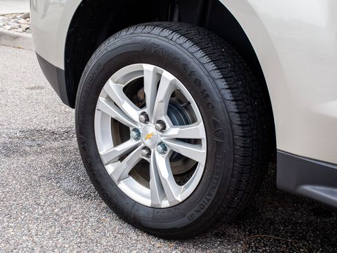 Used 2015 Chevrolet Equinox LT w/ Driver Convenience Package image 7