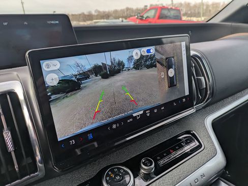 Certified 2025 Ford Expedition Tremor image 26