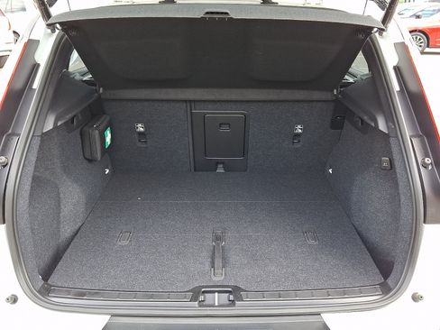 Certified 2023 Volvo XC40 Recharge Ultimate AWD/4WD image 30