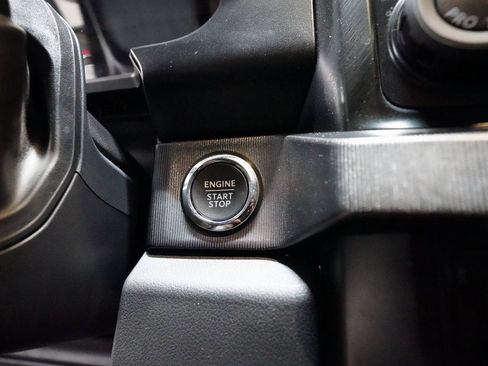 Used 2023 Ford F250 Platinum image 29