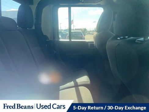 Used 2023 Jeep Gladiator Sport image 11