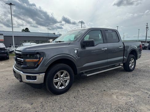 Used 2025 Ford F150 XLT w/ Equipment Group 301A Standard AWD/4WD image 1