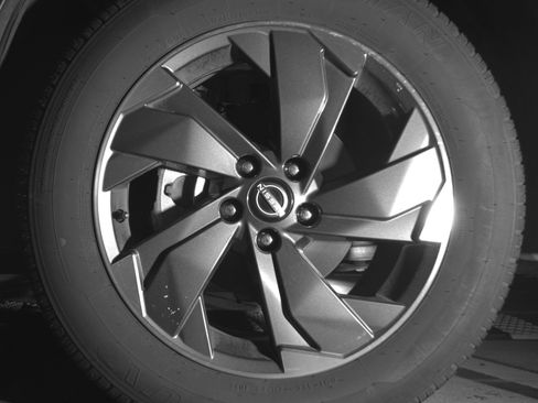 Used 2025 Nissan Rogue SV image 12