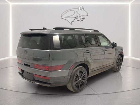 Used 2025 Hyundai Santa Fe Calligraphy AWD/4WD image 5