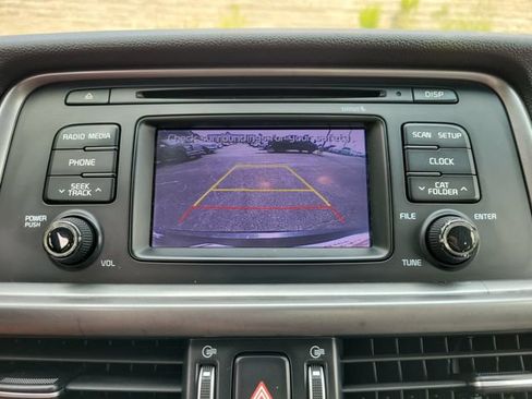 Used 2016 Kia Optima LX w/ LX Convenience Package FWD image 24