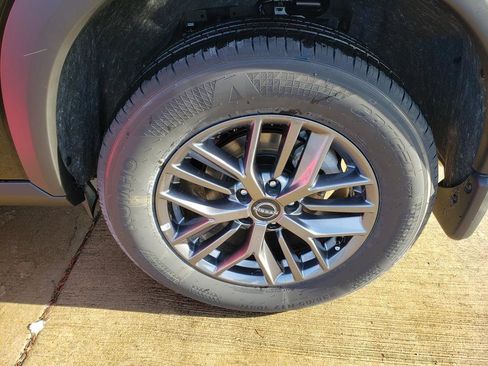 Used 2026 Nissan Rogue S image 45