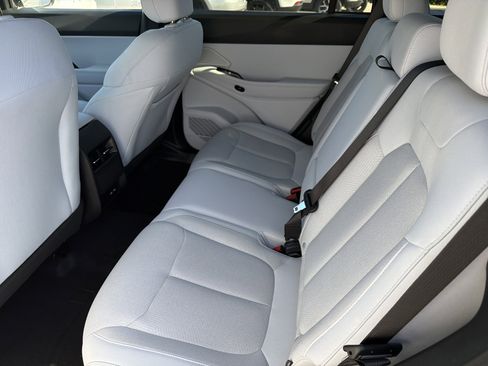 New 2026 Jeep Cherokee Laredo AWD/4WD image 19