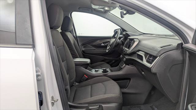 Used 2024 GMC Terrain SLE FWD image 22