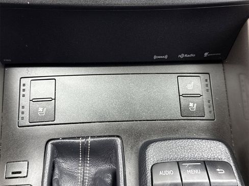 Used 2016 Lexus IS 200t image 30