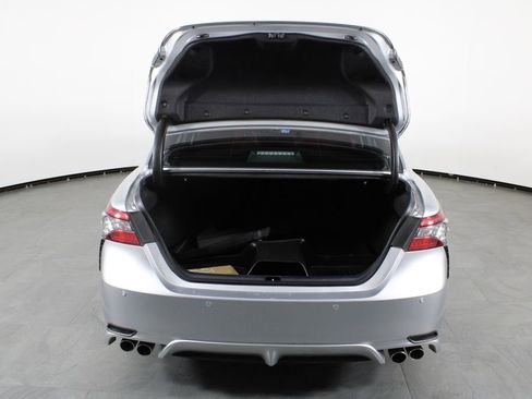 Used 2022 Toyota Camry XSE w/ Navigation Package FWD image 16