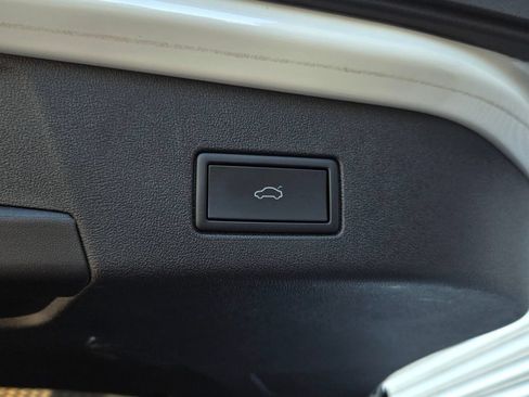 Used 2023 Volkswagen ID.4 Pro S RWD image 27