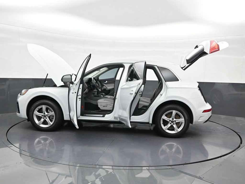 Used 2022 Audi Q5 2.0T Premium AWD/4WD image 32