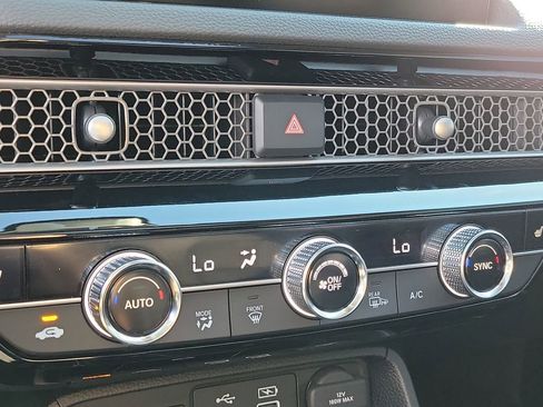 Used 2024 Honda Civic Touring image 11