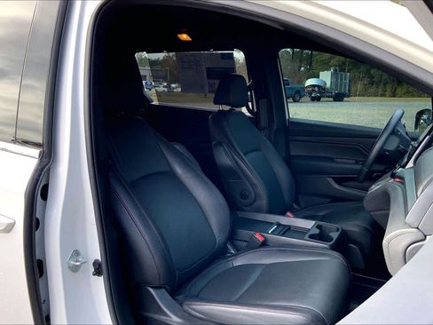Used 2023 Honda Odyssey Sport image 15