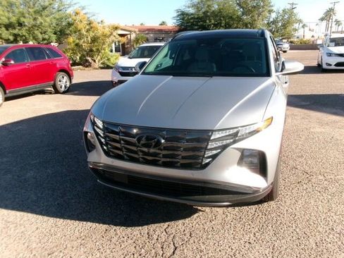 Used 2023 Hyundai Tucson Limited image 3