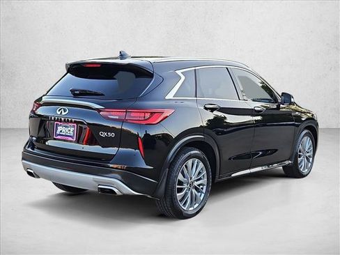 Used 2024 INFINITI QX50 Luxe AWD/4WD image 5