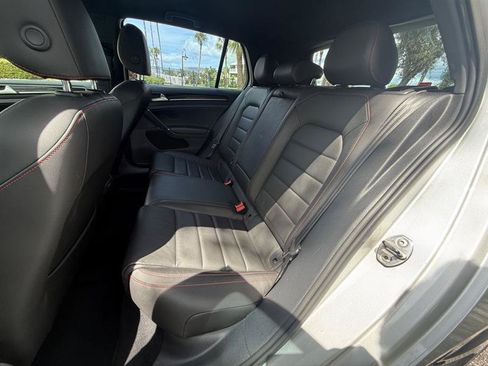 Used 2016 Volkswagen GTI SE FWD image 13