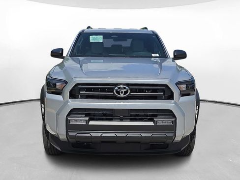 New 2026 Toyota 4Runner SR5 AWD/4WD image 2