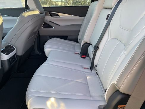 New 2026 INFINITI QX60 Luxe w/ Cargo Package image 15