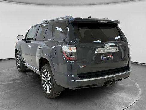 Used 2024 Toyota 4Runner Limited AWD/4WD image 5