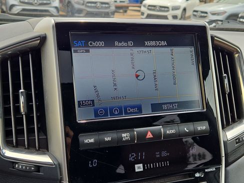 Used 2019 Toyota Land Cruiser AWD/4WD image 19