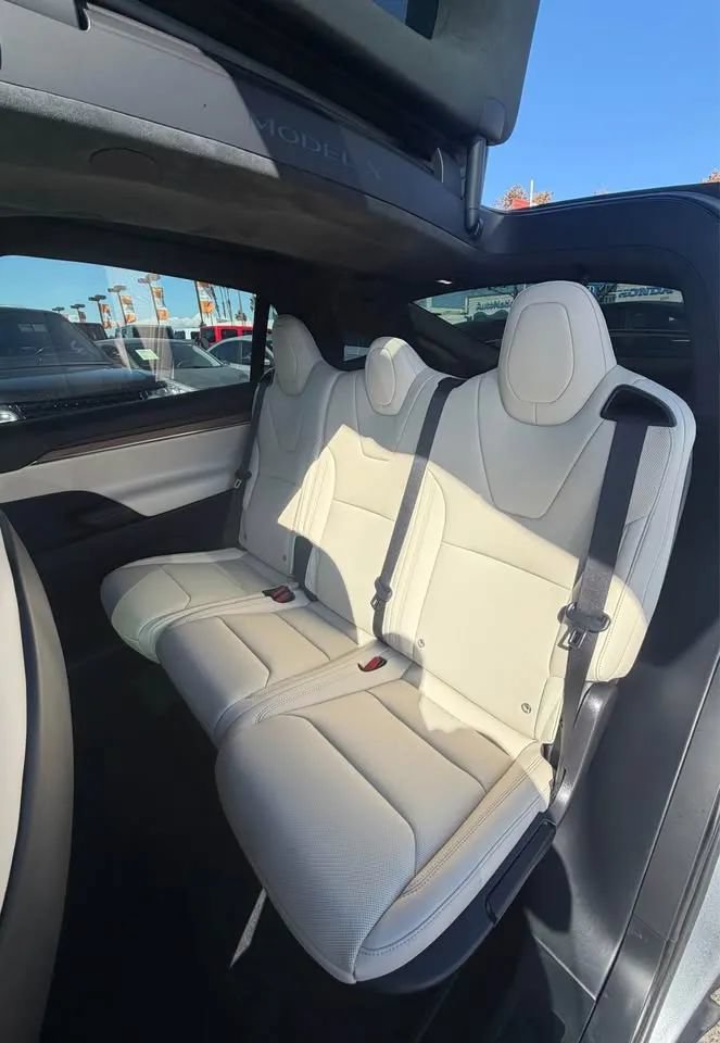 Used 2026 Tesla Model X AWD/4WD image 10