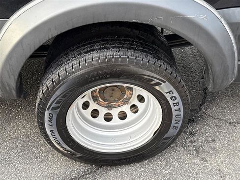 Used 2022 Ford Transit 350 148 High Roof DRW AWD image 42