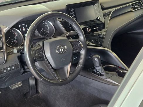 Used 2024 Toyota Camry SE FWD image 21