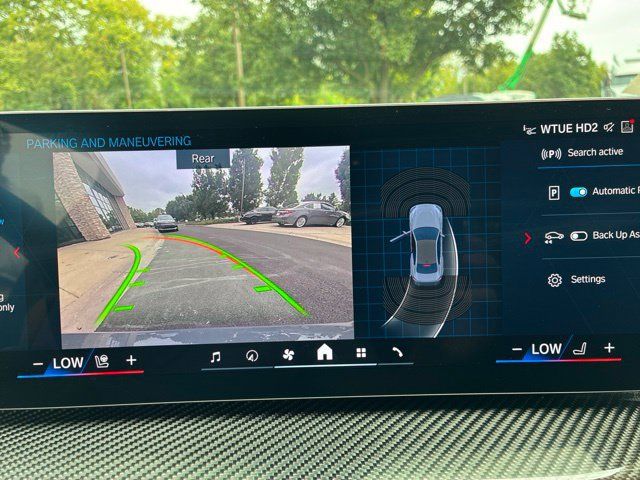 Used 2026 BMW M2 w/ Lighting Package RWD image 27