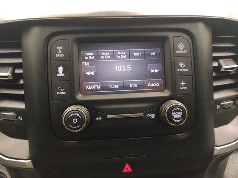 Used 2020 RAM 1500 Big Horn image 25