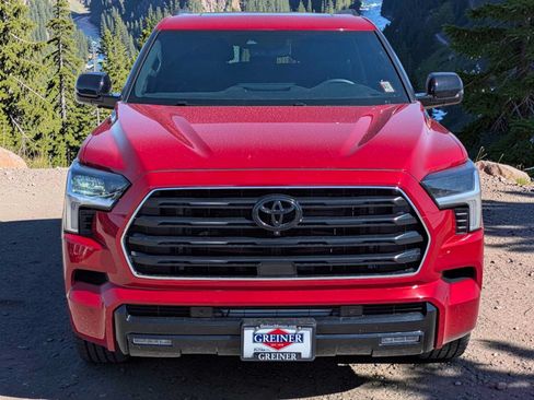 Used 2025 Toyota Sequoia Limited w/ Nightshade Package AWD/4WD image 9