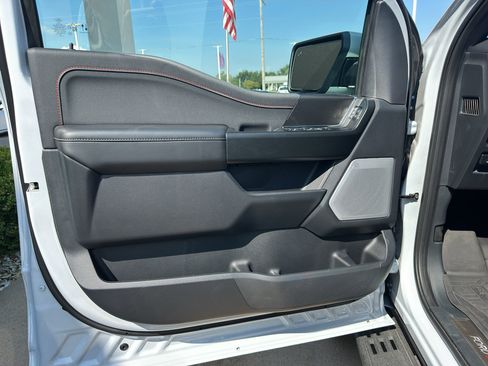 Used 2025 Ford F150 Raptor AWD/4WD image 16