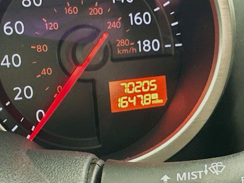 Used 2017 Nissan 370Z Coupe RWD image 13