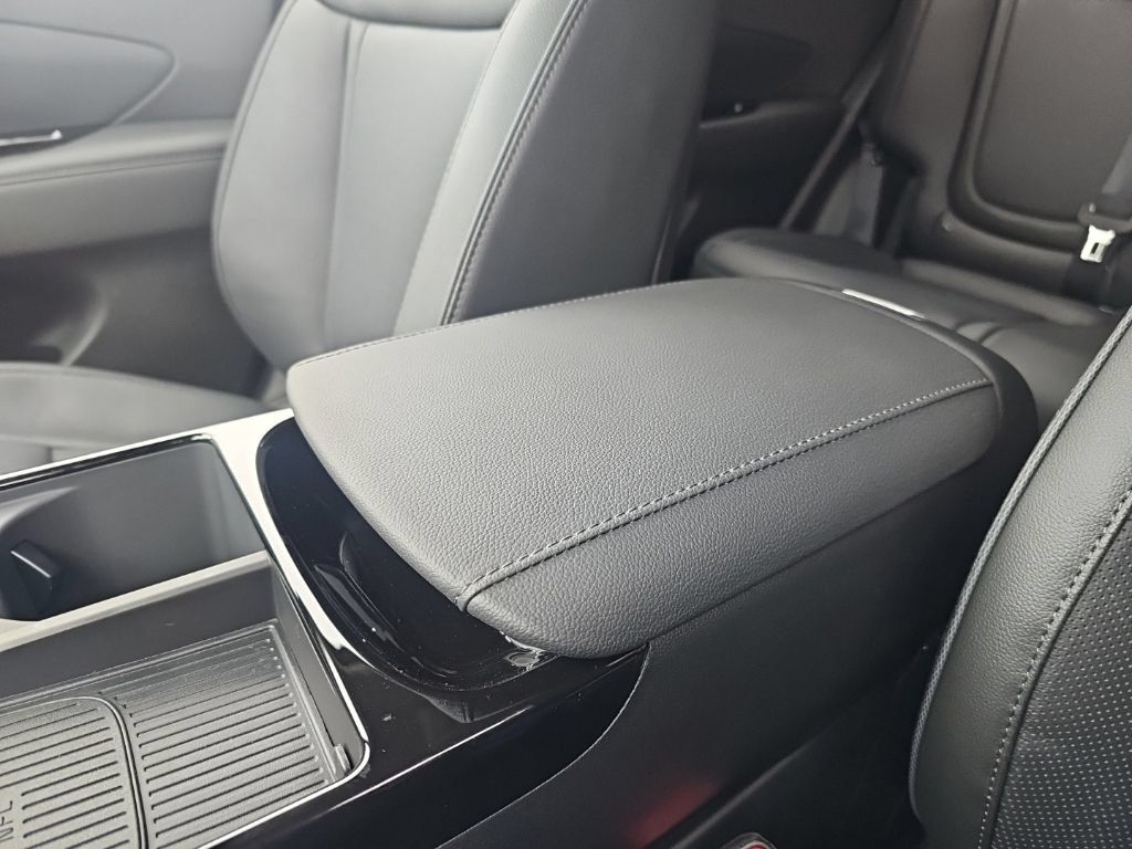 New 2026 Hyundai Tucson Limited AWD/4WD image 24