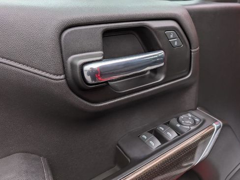Used 2022 Chevrolet Silverado 1500 LT Trail Boss w/ Bed Protection Package AWD/4WD image 14