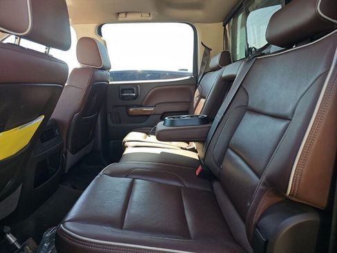 Used 2015 Chevrolet Silverado 2500 High Country w/ Duramax Plus Package AWD/4WD image 5