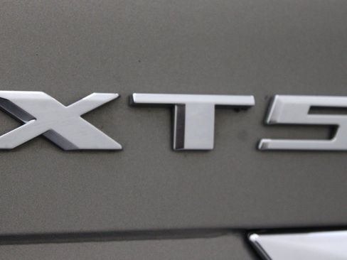 Used 2019 Cadillac XT5 Luxury FWD image 38