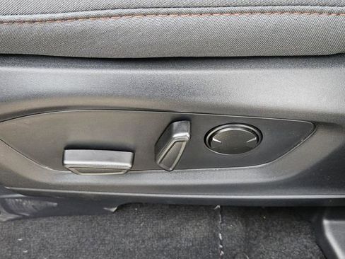 New 2025 Ford Explorer Active image 27