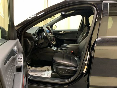 Used 2024 Ford Escape ST-Line w/ Tech Pack #1 AWD/4WD image 26