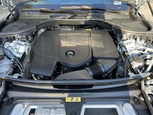 New 2027 Mercedes-Benz GLC 300 image 47