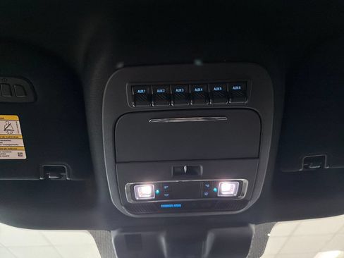 Used 2023 Ford F250 Lariat w/ Chrome Package AWD/4WD image 17