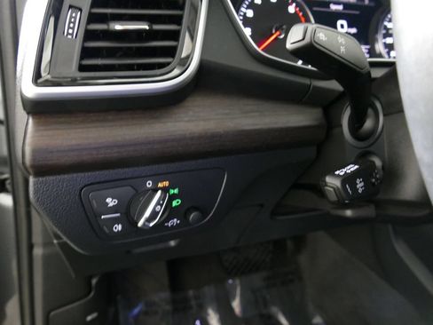 Used 2024 Audi Q5 2.0T Premium AWD/4WD image 13