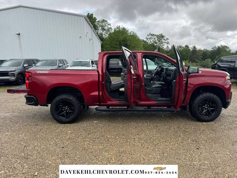 Used 2019 Chevrolet Silverado 1500 LT Trail Boss AWD/4WD image 39