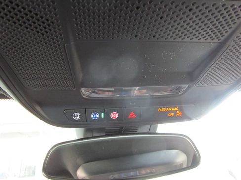 New 2027 GMC Terrain Elevation w/ Elevation Premium Package FWD image 37