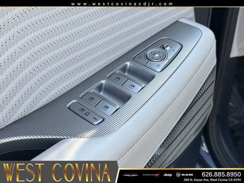 Used 2024 Hyundai Palisade Calligraphy AWD/4WD image 21
