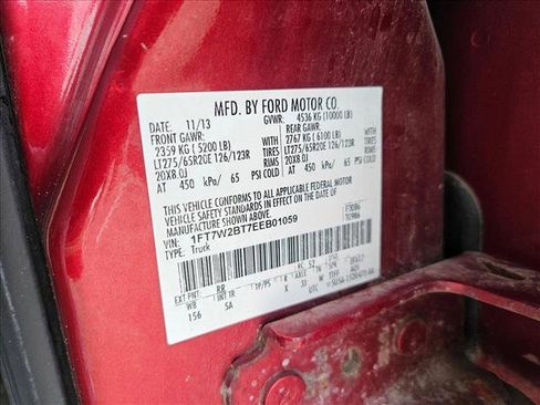 Used 2014 Ford F250 Lariat w/ Lariat Ultimate Package image 17