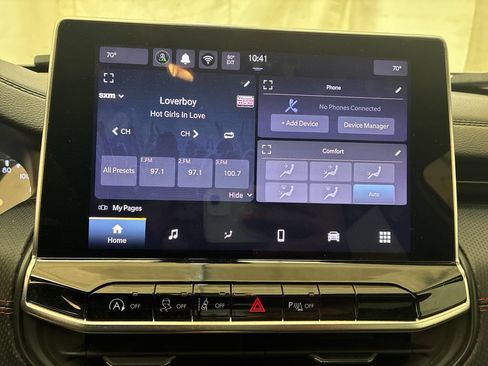 Used 2025 Jeep Compass Trailhawk AWD/4WD image 19