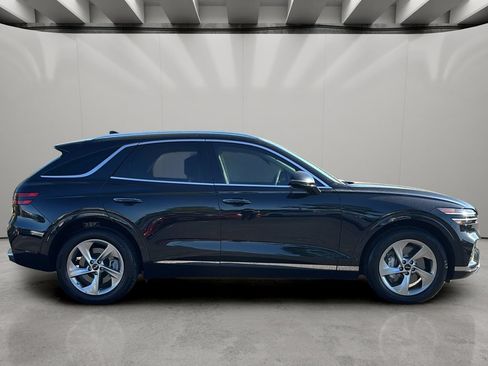 Certified 2026 Genesis GV70 2.5T AWD/4WD image 6